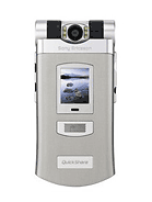 Best available price of Sony Ericsson Z800 in Sierraleone